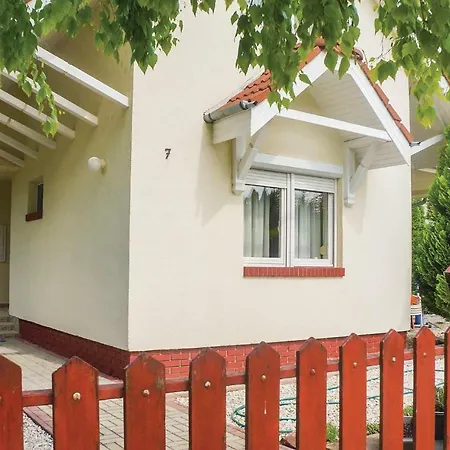 Four-bedroom In 아파트 *