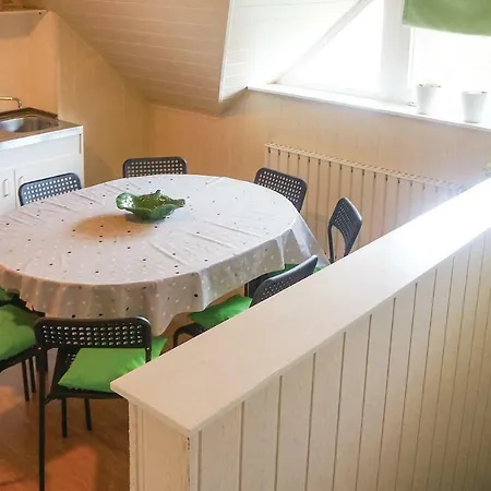아파트 Four-bedroom In 시오포크